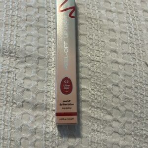 Olibolla Peel-Off Lip Liner. New, sealed. Long lasting. 03 tint.